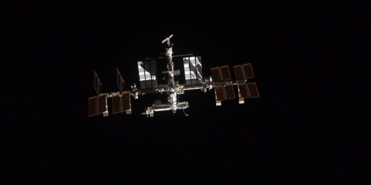 Россия выведет МКС с орбиты в 2028 году вопреки ожиданиям США