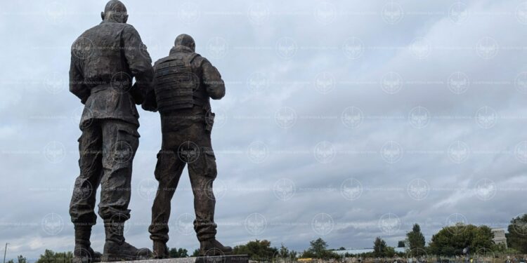 Мемориал легендам: В Самаре увековечили память лидеров ЧВК «Вагнер» Пригожина и Уткина